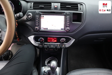 2012 - kia pride