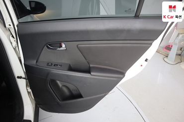 2012 - kia sportage