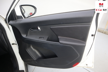 2012 - kia sportage