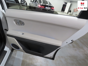 2022 - hyundai ioniq