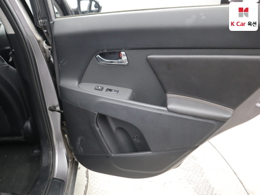 2012 - kia sportage