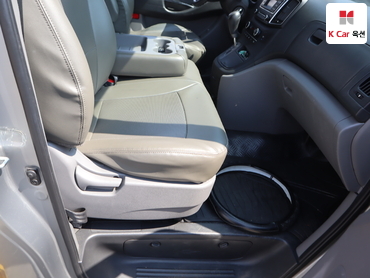 2016 - hyundai grand starex