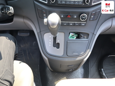 2016 - hyundai grand starex