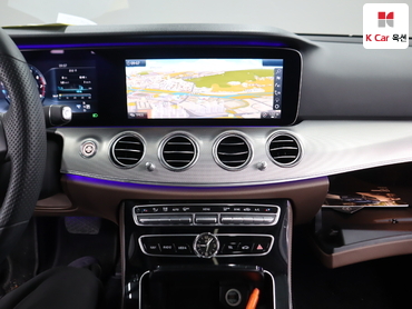 2017 - mercedes-benz e300