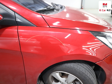 2012 - hyundai accent