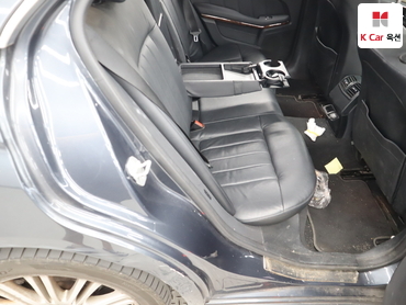 2010 - mercedes-benz e300