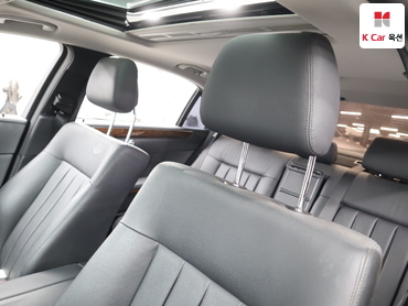 2010 - mercedes-benz e300