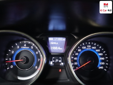 2011 - hyundai avante