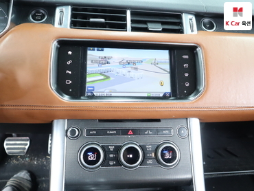 2016 - land rover range rover