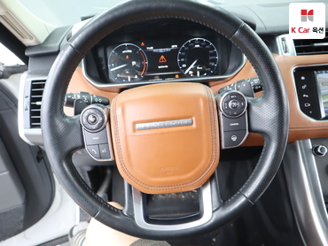 2016 - land rover range rover