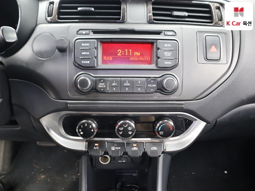 2012 - kia pride