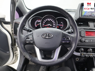 2012 - kia pride