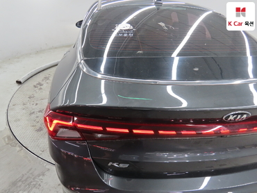 2021 - kia k5