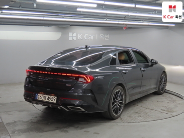 2021 - kia k5