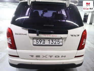 2013 - kg mobility (ssangyong) rexton