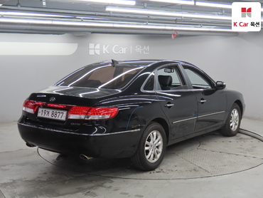 2010 - hyundai grandeur