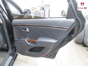 2010 - hyundai grandeur