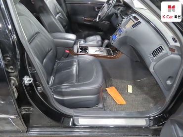 2010 - hyundai grandeur