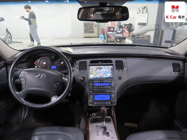 2010 - hyundai grandeur