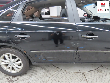 2010 - hyundai grandeur