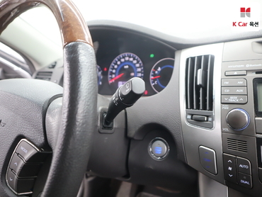 2010 - hyundai sonata