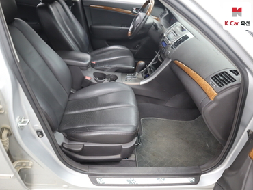 2010 - hyundai sonata
