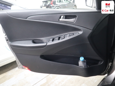 2012 - hyundai sonata