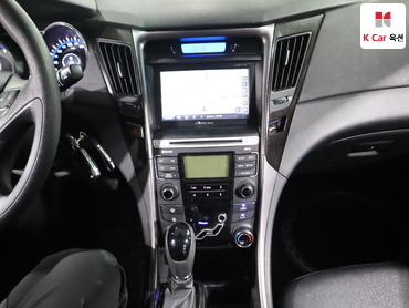 2012 - hyundai sonata