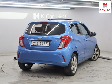 2017 - chevrolet spark