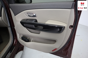 2016 - kia carnival