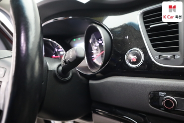 2016 - kia carnival