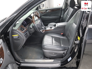 2014 - hyundai equus