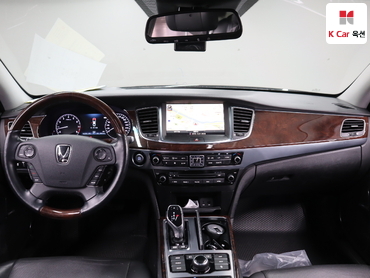 2014 - hyundai equus