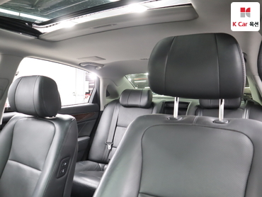 2014 - hyundai equus