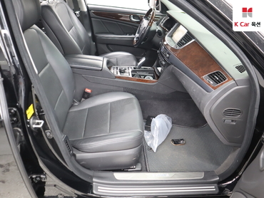 2014 - hyundai equus
