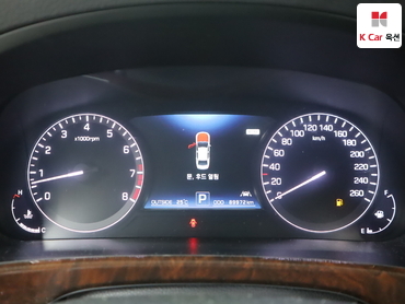 2014 - hyundai equus