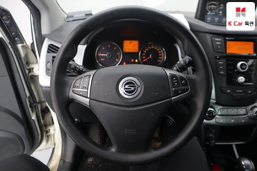2017 - kg mobility (ssangyong) korando