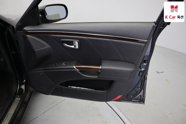 2009 - hyundai grandeur