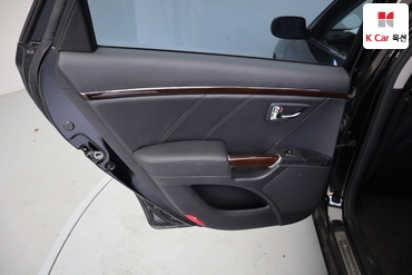 2009 - hyundai grandeur
