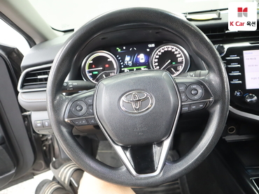 2021 - toyota camry