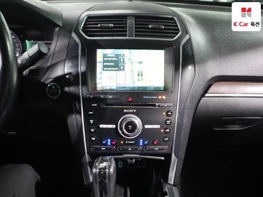 2017 - ford explorer