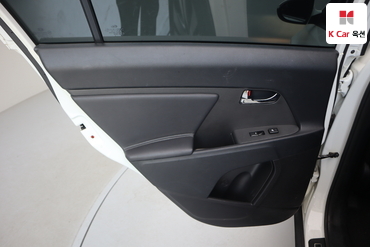 2012 - kia sportage