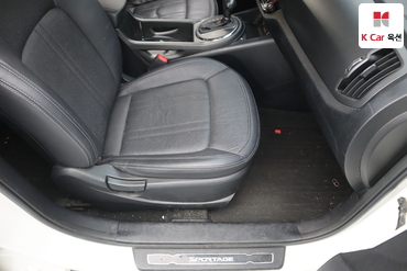 2012 - kia sportage