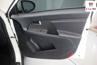 2012 - kia sportage