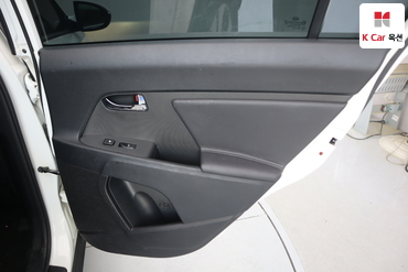 2012 - kia sportage