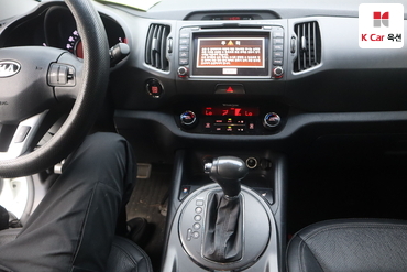 2012 - kia sportage