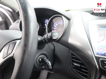 2012 - hyundai avante