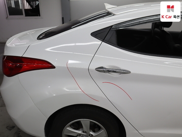 2012 - hyundai avante