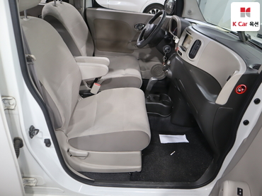 2014 - nissan cube
