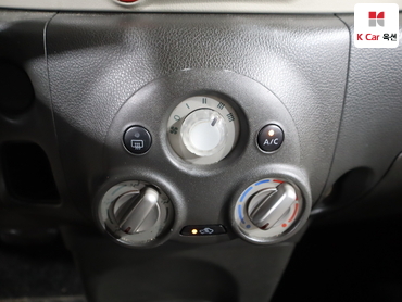2014 - nissan cube